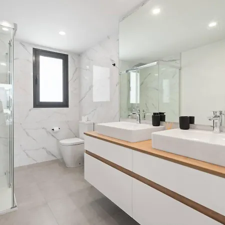 Apartment Luxe Retreat Met Wellness In Oasis 325